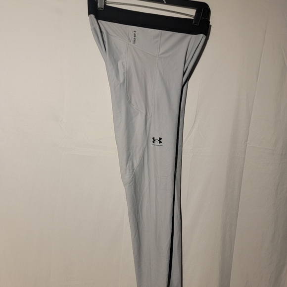 Under Armour Mens Heat Gear ISO-CHILL Size XL 1365226-011 Gray Compression - Picture 1 of 7